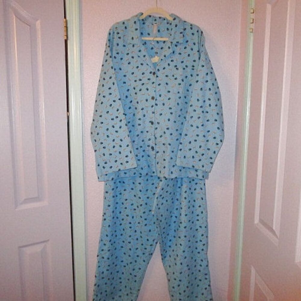 Slumber Dog Flannel Pajama Set Size 2X Top & Pants 2 Piece Paws & Bones NEW